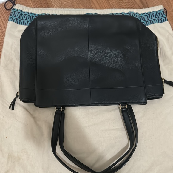 Tory Burch Black Bag - Picture 4 of 9